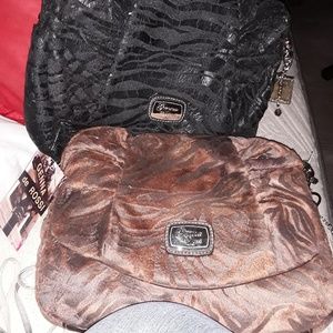 2 purses